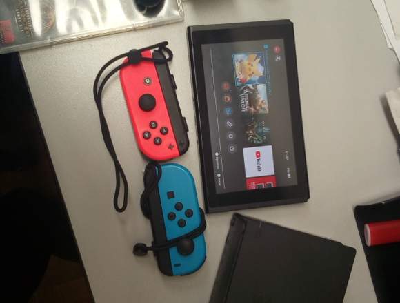 Vendo Nintendo Switch NEON