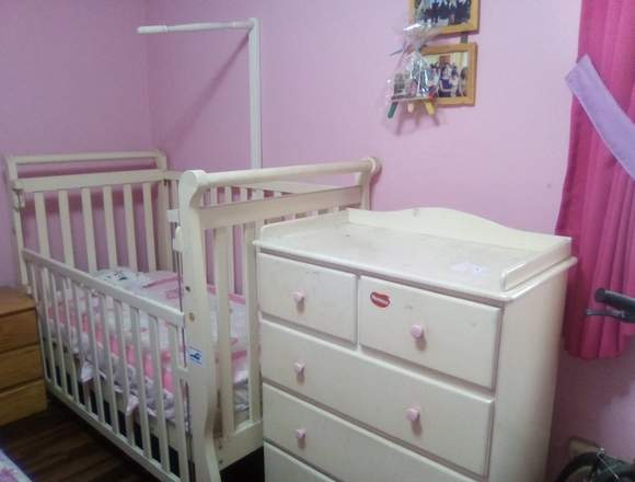 Cuna con comoda de 5 cajones en San Borja (Lima 41) (Distrito)
