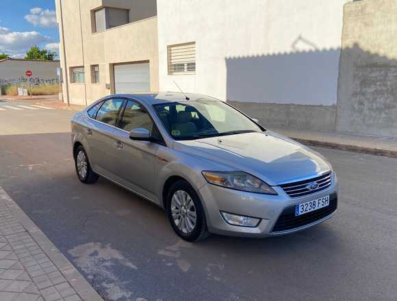 Ford Mondeo guía 2.0TDCI 140cv
