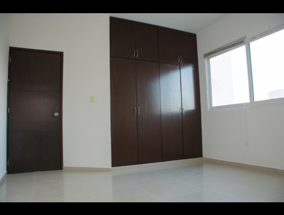 CASA MONTECRISTO EN VENTA