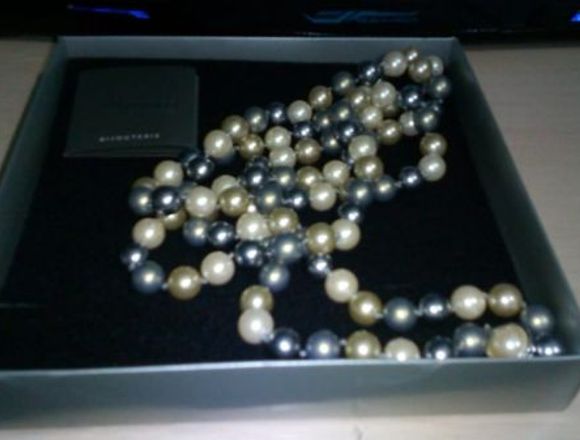 Collar de perlas royal yanbal