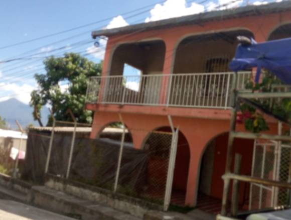 HERMOSA CASA DE DOS PLANTAS en Cojutepeque (Municipio)