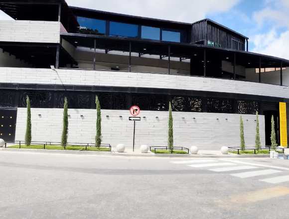 Casa comercial en Caracas (San Román) EN VENTA en Baruta (Municipio)
