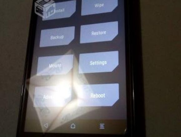Motorola Moto C (con detalle) en Santiago (Comuna)