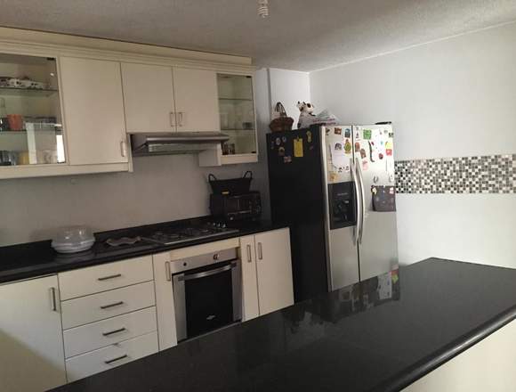 CASA DE DOS PLANTAS EN VENTA SECTOR NORTE DE QUITO en Quito (Cantón)