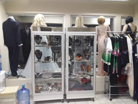 Se vende tienda completamente equipada! en Iquique (Comuna)