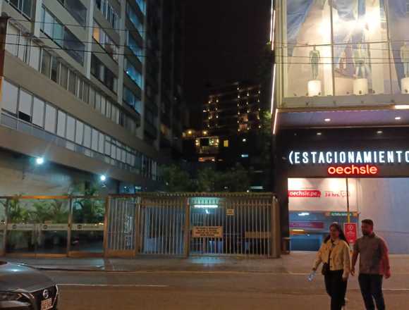 Parque Kennedy Lima