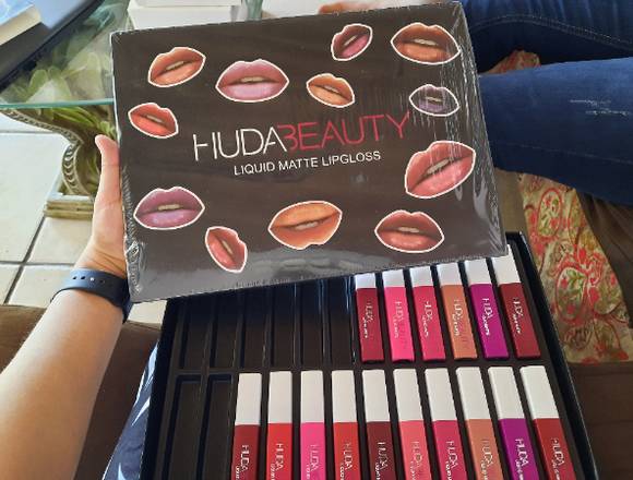 Huda Beauty lipgloss entrga inmediata