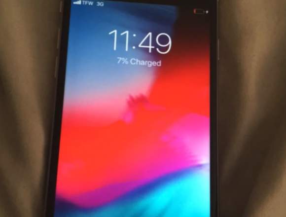 iPhone 6 almost new used only a month in Texas (Locality)