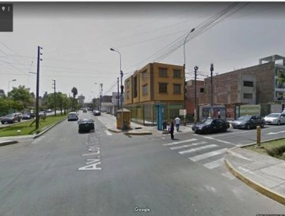 REMATO TERRENO COMERCIAL EN AV LOS CONSTRUCTORES