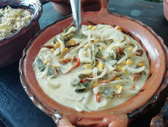 Taquizas. Tacos al pastor. Cazuelas de guisados. en Mérida (Municipio)