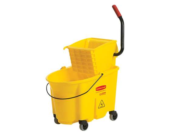 BALDE EXPRIMIDOR DE MOPA MARCA RUBBERMAID. en Santa Anita (Lima 43) (Distrito)