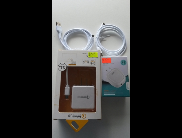 cables para carga y audífonos para iphone 12 en San Salvador (Municipio)