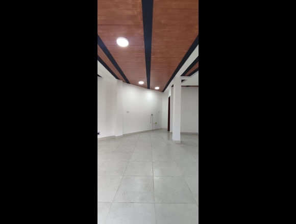 Arriendo local nuevo barrio Claret
