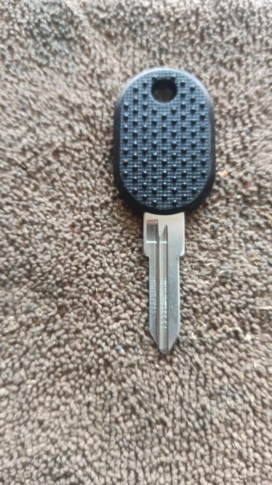 Llave y llaves cerrajero 24h 7d