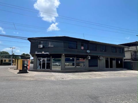 Edificio comercial en venta, Guanare Portuguesa LGP-10321050 en Guanare (Municipio)