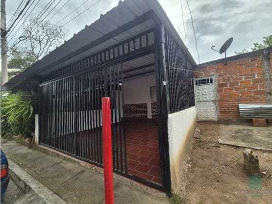 ARRIENDO CASA VIA NUTRESA