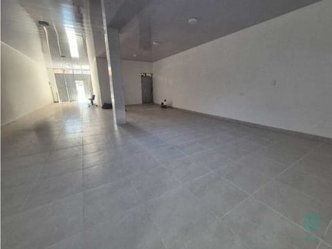 ARRIENDO LOCAL POBLADO