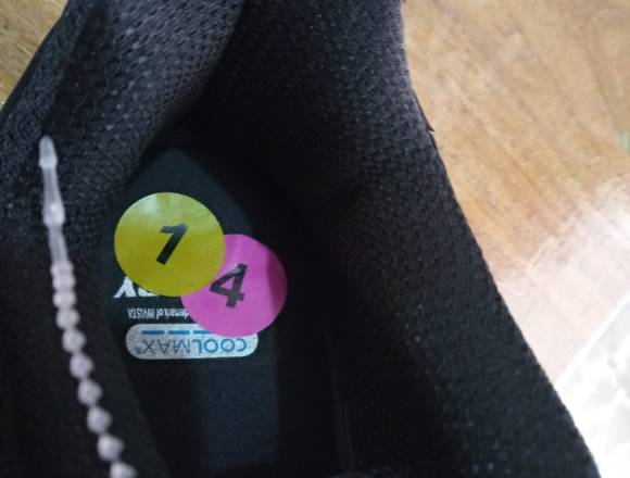 Zapatos Nuevos marca FILA en Mejicanos (Municipio)