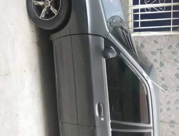 Vendo Ford Festiva año 2000 en Miranda (Municipio)