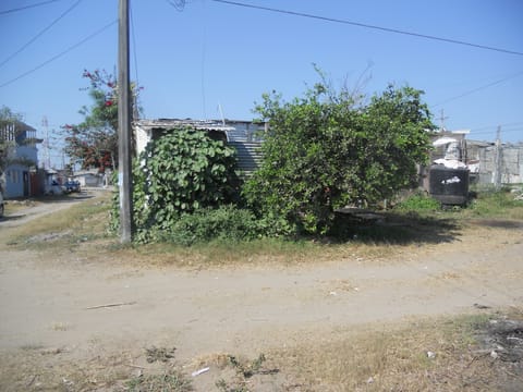 VENTA DE CASA CON TERRENO EN LA RESERVA 3 en Veracruz (Municipio)