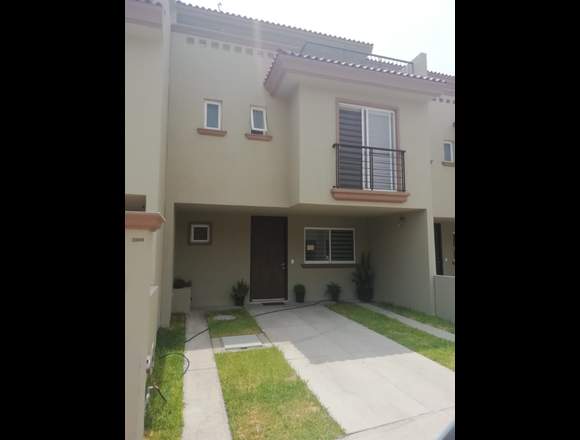 vendo casa en zapopan a 360,000 DAVID