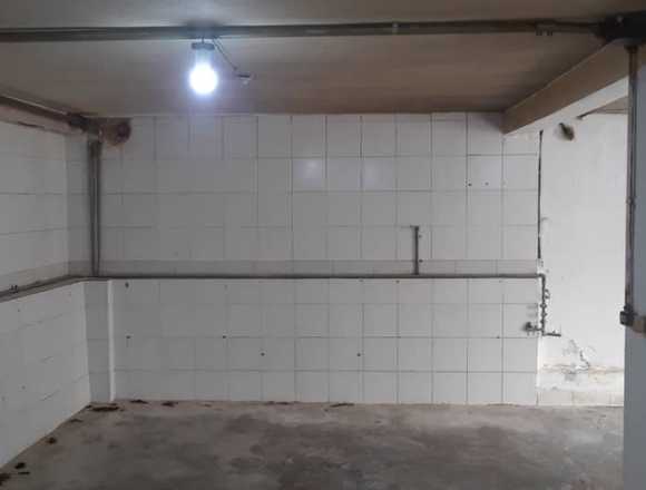 Alquilo sótano, uso comercial, 80 m2, el Llanito en Sucre (Municipio)