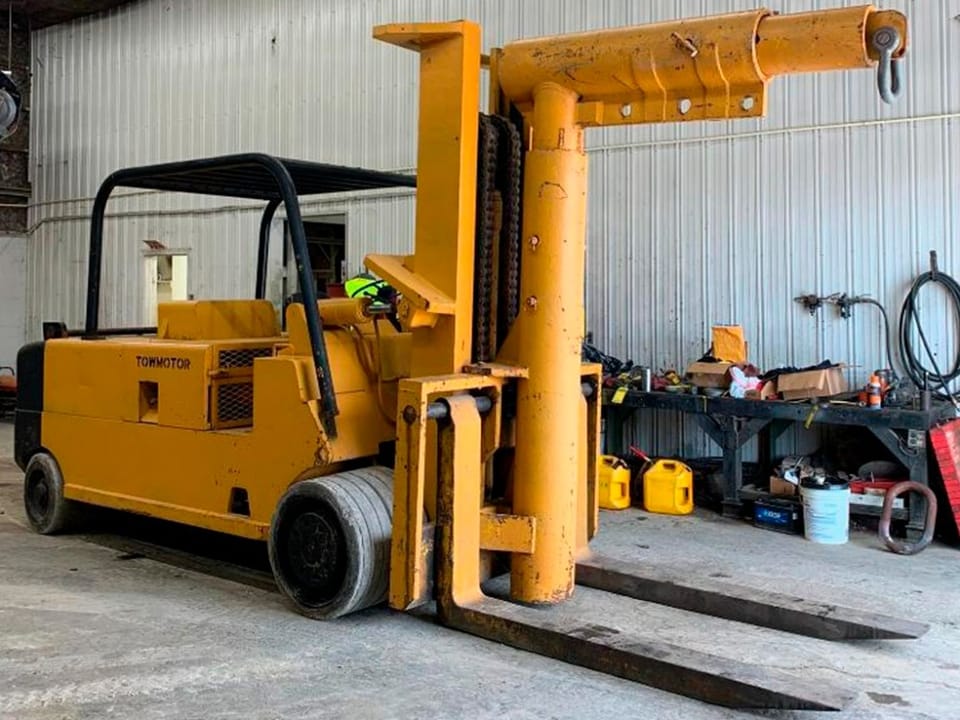 MONTACARGAS CATERPILLAR & TOWMOTOR T400 40,000 Lbs en San Marcos (Municipio)