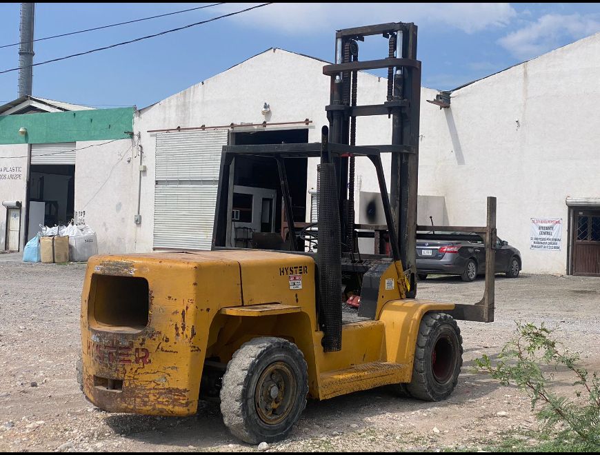 MONTACARGAS HYSTER 15,000 LBS EN VENTA