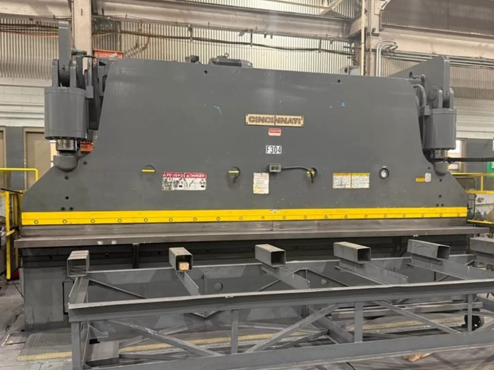 PRENSA DOBLADORA CINCINNATI 20' x 400 TON