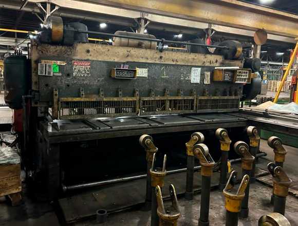 CIZALLA PARA INDUSTRIA METALMECANICA CINCINNATI en Uruapan (Municipio)