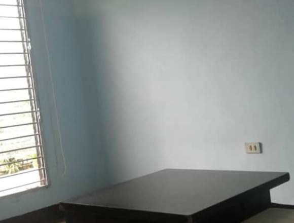 Alquilo Anexo 2 ambientes en BQTO 04164566441 en Iribarren (Municipio)