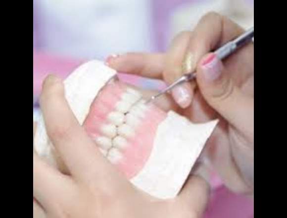 CURSO DE MECANICA DENTAL en Empalme (Cantón)
