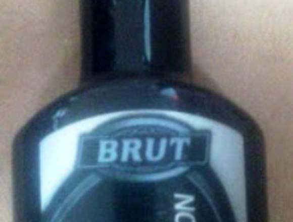 Loción Brut de 100mL en Azcapotzalco (Municipio)