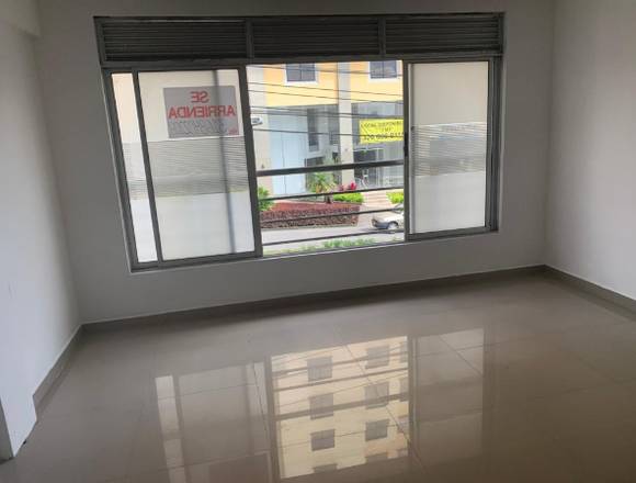 SE ALQUILA LOCAL COMERCIAL en Armenia (Municipio)