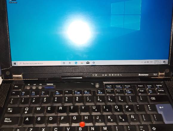 LAPTOP LENOVO THINKPAD T61 EN BUENAS CONDICIONES
