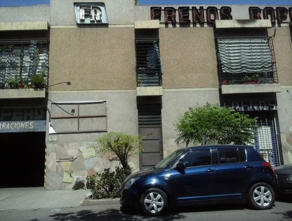 Vendo: Salon Ventas+Departamento+Galpón en Gllen en Las Heras (Localidad)