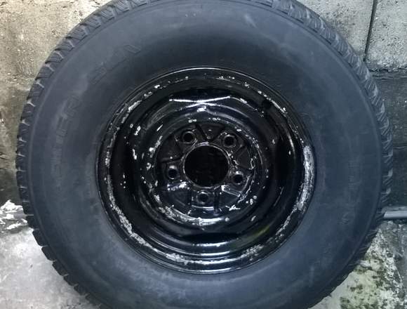Caucho 235/75/R15 105S M+S en Zea (Municipio)