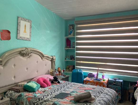 ¡HERMOSA CASA EN RENTA!
