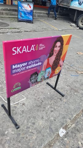Perfecta para promocionar tu marca en el interior y exterior con en Ciudad de Guatemala (Municipio)