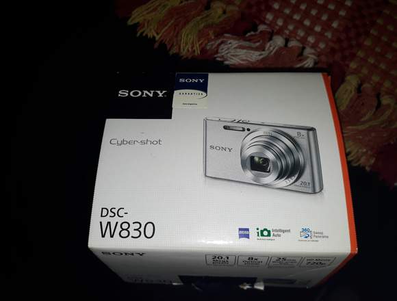 Cámara digital Sony 20.1 megapixeles