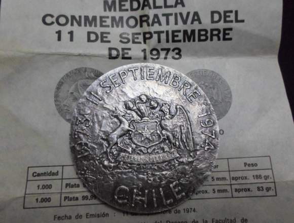 Medalla conmemorativa del 11 de septiembre de 1973 en Santiago (Comuna)