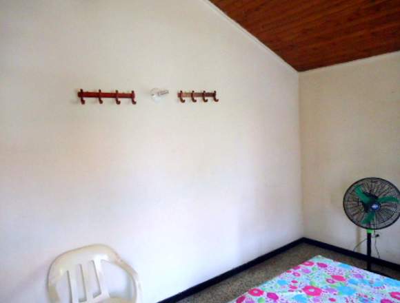 ARRIENDO HABITACION AMOBLADA EN CARTAGENA-MANGA