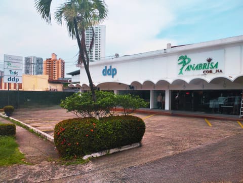 ALQUILO LOCAL COMERCIAL - VIA PORRAS en Panamá (Distrito)