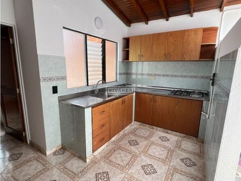 *VENTA DE APARTAMENTO P.H PISO 3 EN BARRIO NUEVO, BELLO