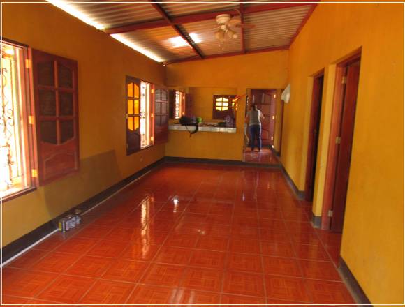 SE VENDE CASA CAMINO A PACAYA EN MASAYA.