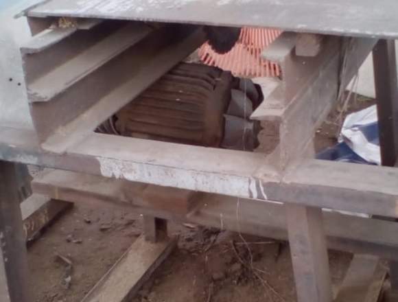 sierra para madera en San Pedro Totolápam (Municipio)