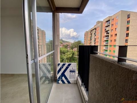HERMOSO APARTAMENTO EN VENTA EN ITAGUI SECTOR LOS GOMEZ P17