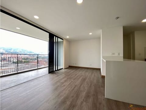 ARRIENDO APARTAMENTO EN ENVIGADO PARA ESTRENAR P18