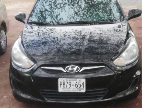 SE VENDE HYUNDAI ACCENT 2012 en San Salvador (Municipio)